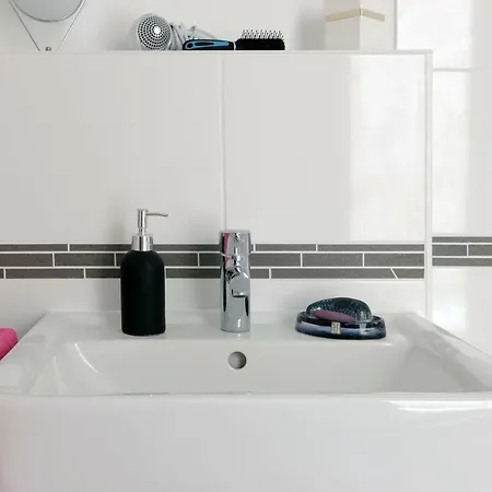 Luxusapartment Nahe Mueggelsee 아파트 베를린